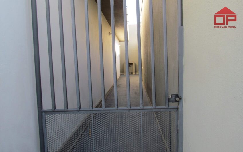 Casa fundo