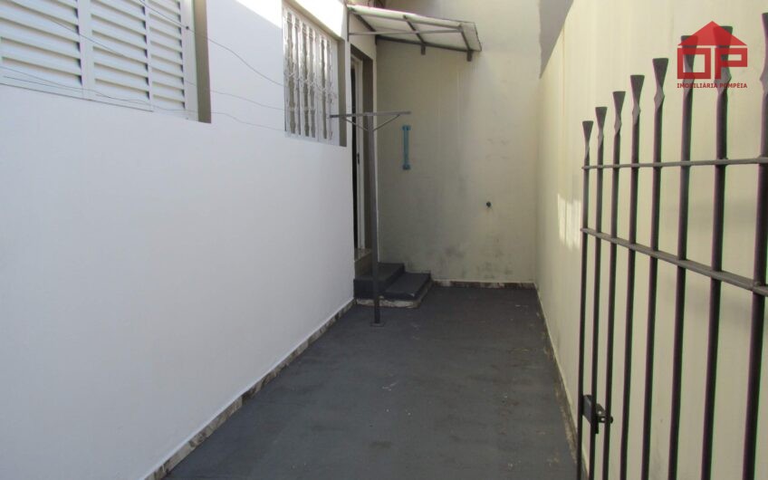 Casa fundo