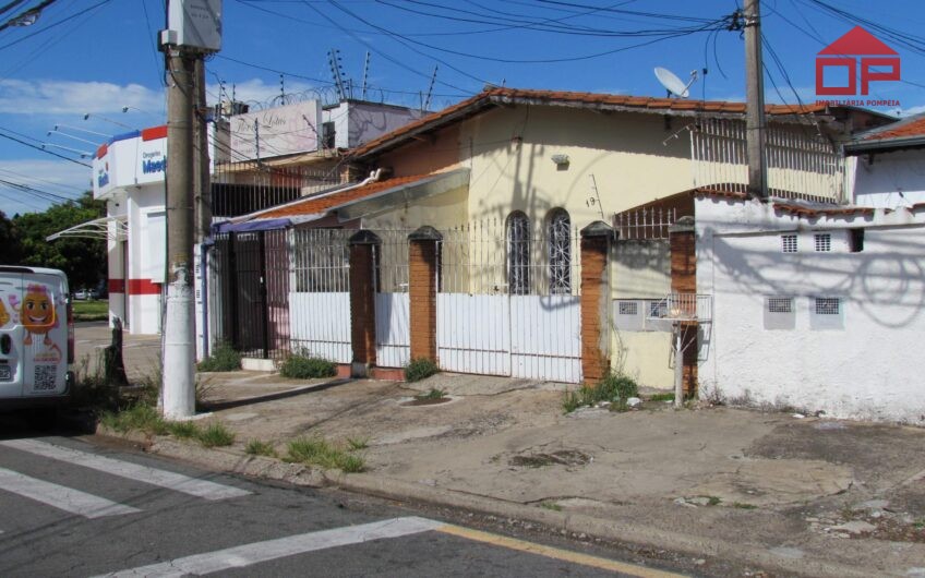 CASA À VENDA + SALÃO COMERCIAL – EXCELENTE PARA INVESTIMENTO